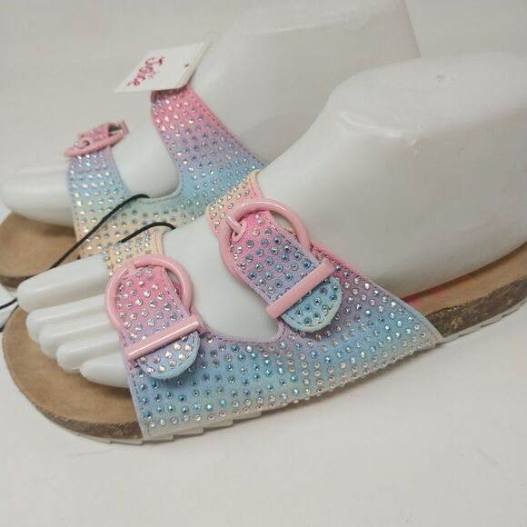 Justice Sandals. Young Girls. Size 4. - Picture 4 of 16